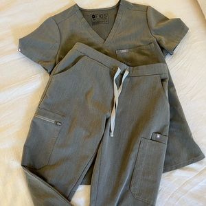 LIMITED EDITION- Heather Olive Figs Scrub Set